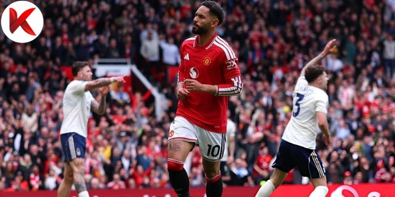 Man Utd thắng Nottingham với tỷ số 3-2