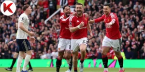 Man Utd thắng Nottingham: Quỷ đỏ bùng nổ, chốt vị trí top 3 Ngoại hạng Anh