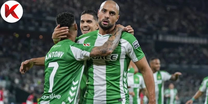 Phần thưởng xứng đáng sau 21 năm chờ đợi của Betis
