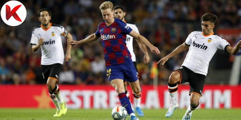 Valencia thắng Barcelona với tỷ số 3-1